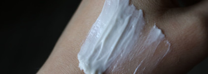 В борьбе с сухостью кожи. Питательные средства. La Roche-Posay, Natura Siberica, Garnier, Спивакъ