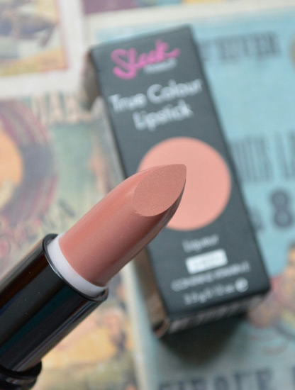 Нежнейшая нюдовая Губная помада Sleek True Color Lipstick в оттенке Liqueur