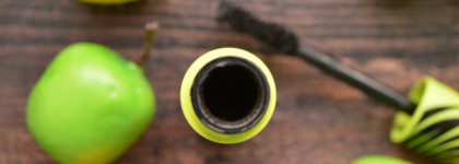 Тушь для ресниц Max Factor Wild Mega Volume черная