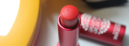 Хороший бальзам для губ на лето - L'occitane Pivoine sublime бальзам для губ Пион красный