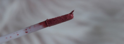 NYX Lip Lingerie в оттенках Exotic (12), Teddy (10)