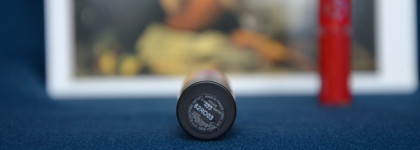 Красный бархат на губах с оттенком 404 от Giorgio Armani. 2 помады, 2 финиша