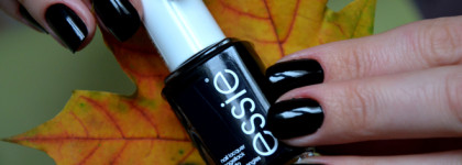 Переходи на тёмную сторону вместе с Essie Nail Lacquer в оттенке #88 Licorice