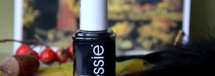 Переходи на тёмную сторону вместе с Essie Nail Lacquer в оттенке #88 Licorice