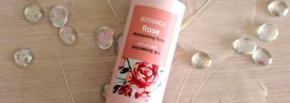 Тонер для лица с гидролатом Дамасской розы The Saem Botanica Rose Moisturizing Toner
