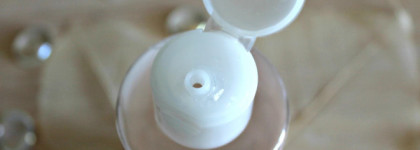 Тонер для лица с гидролатом Дамасской розы The Saem Botanica Rose Moisturizing Toner