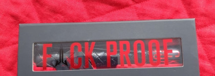 Всё подряд пруф тушь от Джеффри Стар. F*ck proof mascara