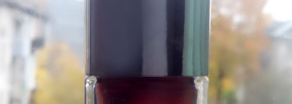 Неожиданный красный - Catrice Chrome Infusion Nail Lacquer 04 Unexpected Red