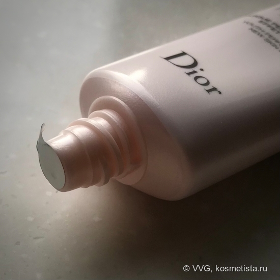 Комплексный антивозрастной уход на продуктах одной марки на примере Dior