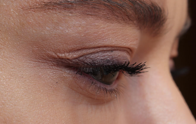 Разочароваться или полюбить? Chanel Inimitable Intense в цвете 10 Noir