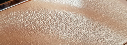 Сигнальные огни  или хайлайтер Amrezy от  Anastasia Beverly Hills