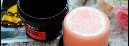 Неоднозначный разглаживающий твердый шампунь Super - сияние от Organic Kitchen by Organic Shop