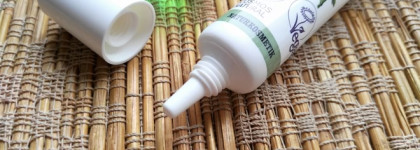 Бюджетный органический крем. Деньги на ветер или рабочая лошадка? Dr. Konopka's eye cream regenerating