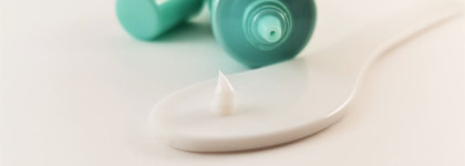 Крем для век 25+. Limoni Ультраувлажняющий крем для век с гиалуроновой кислотой Hyaluronic Ultra Moisture Eye Cream