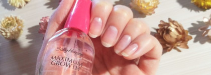 Укрепляющее средство для слоящихся и хрупких ногтей, которое входит в мой личный топ 5. Sally Hansen maximum growth