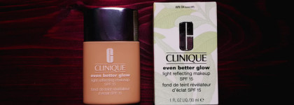 Clinique Even Better Glow Light Reflecting Makeup Spf15