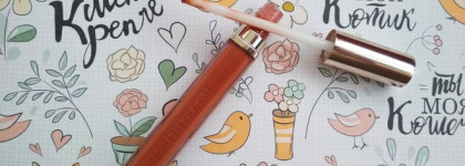 Жидкая губная помада с матовым покрытием Estee Lauder Pure Color Love Matte в оттенке 102 Sharp Cookie