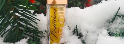 Масло для губ Stellary lip oil “Burgundy&Gold” - праздник к нам приходит
