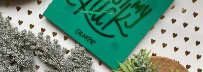 Зеленые оттенки в ColourPop Just My Luck