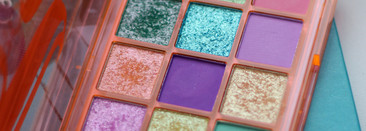 Палетка теней для век Influence Beauty Neuromorph - украшение для глаз на каждый день