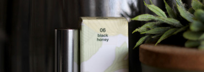 Clinique almost lipstick - Black Honey. Мне ее ругать не за что