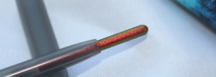 Influence Beauty дуохромный карандаш Neochrome 03 Solar flame