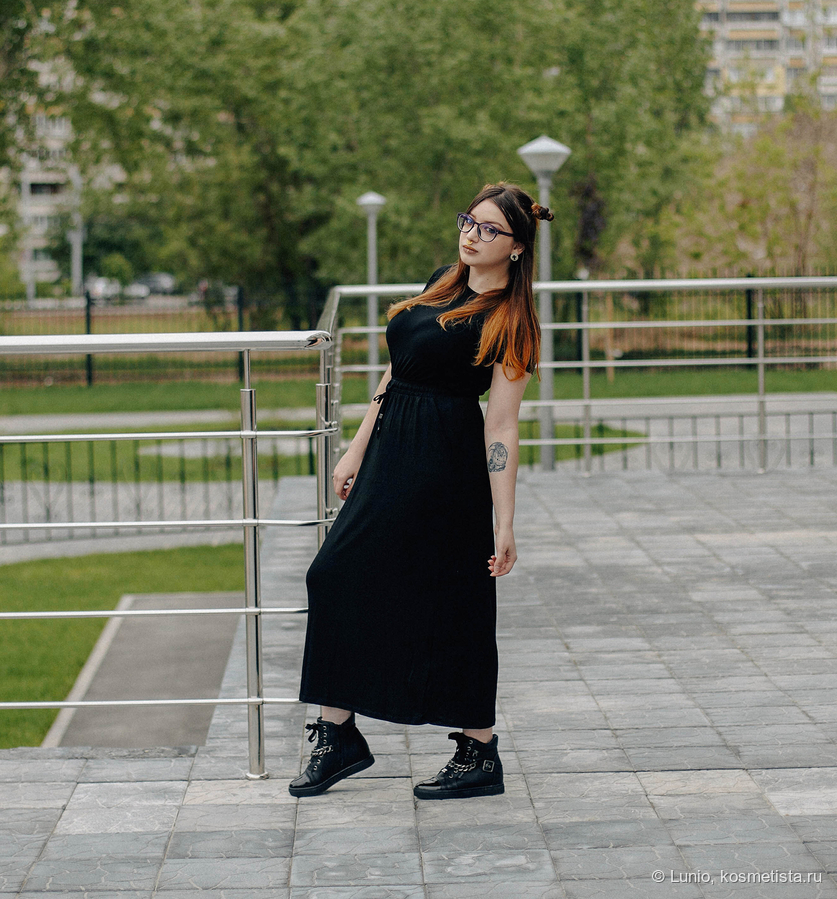 Фотосессию пришлось устроить для собеседования в NYX. Там был жесткий дресскод