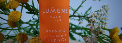 Здоровое сияние кожи с гиалуроновой эссенцией Glow Boost с витамином С Valo Lumene