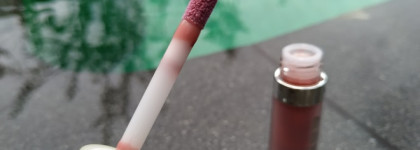 Buxom Full-On Plumping Lip Cream Gloss в оттенке Dolly