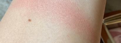 Румяна Hourglass Ambient Lighting Blush в оттенке Mood Exposure: очередная идеальная пудра