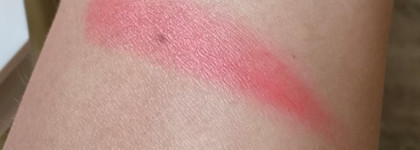 Fenty Beauty Cheeks Out Freestyle Cream Blush в оттенке Strawberry Drip