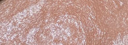 Неоправданные ожидания: Hourglass Ambient Metallic Strobe Pallette