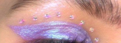 Макияж на двоих: стразы