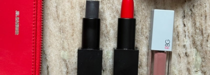 Total Red с помадой от российского бренда Russian Beauty Guru - Кинофестивальная красная. Голливудский макияж со стрелками