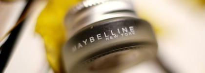 Гелевая подводка для глаз Maybelline EyeStudio Lasting Drama Gel Liner