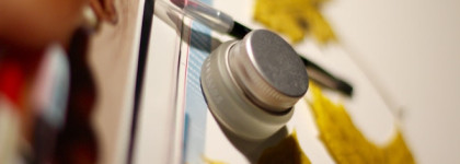 Гелевая подводка для глаз Maybelline EyeStudio Lasting Drama Gel Liner