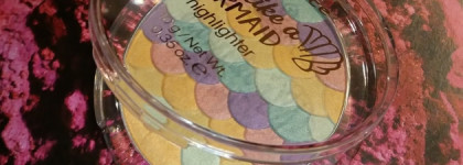 Будни русалки - хайлайтер Essence Glow like a mermaid в ежедневном макияже