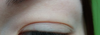 В поисках своего героя - новинка от Essence Volume hero mascara black