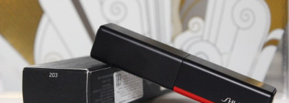 Необычная текстура: помада Shiseido VisionAiry Gel Lipstick в оттенке 203 Night Rose плюс свотчи оттенков 202, 214, 222 и 223