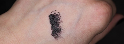 Действительно черная вишня: тушь Maybelline Snapscara в оттенке Black Cherry