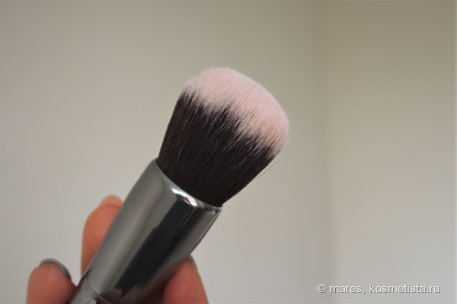 Новинка от Fenty Beauty: кремовые румяна Cheeks Out Freestyle Cream Blush в оттенке Drama Cla$$