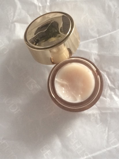 Обновленная сыворотка Estee Lauder Advanced Night Repair Synchronized Recovery Complex II и новинка Estee Lauder Revitalizing Supreme + Global Anti-Aging Cell Power Creme