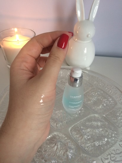 Идеальный тандем :интенсивно увлажняющая сыворотка Darphin Hydraskin Intensive Moisturizing Serum и Легкий увлажняющий крем-гель Darphin Hydraskin Light