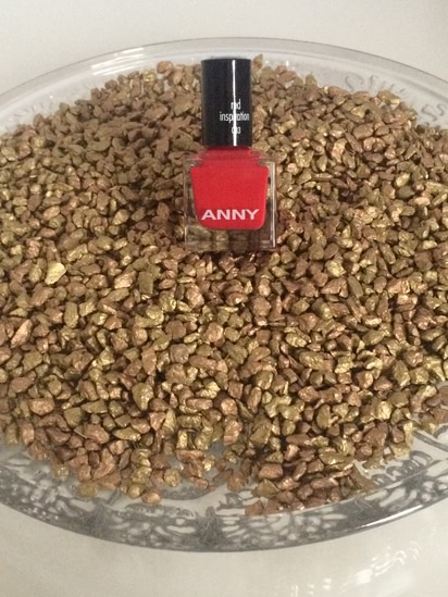 Любимчики от Anny: No more yellow nude, Red inspiration, Blush champagne, Hypnotic nights, и одно разочарование в лице What else