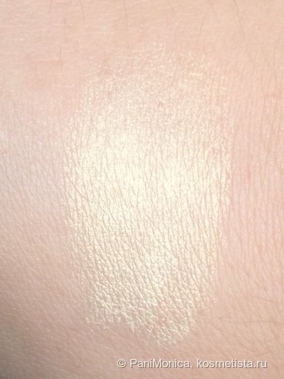 База, способная продлить стойкость теней до 24 часов. Zoeva Eyeshadow Fix Pearl Long Wear
