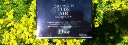 Хайлайтер Dior Diorskin Nudeskin Air Luminizer-Сверкающая роскошь! Прекрасное мерцание покорило меня. Сияющая звезда невесомости
