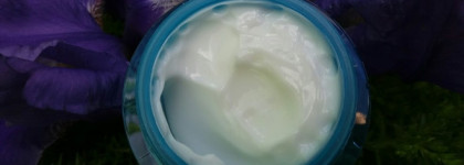 Увлажняющий крем Givenchy Hydra Sparkling Creme Fondante Hydratation Lumiere Peaux Normales а Mixtes Velvet Luminescence Moisturizing Cream Normal To Combination Skin