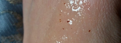 Секрет идеальной и гладкой кожи. Нежнейший скраб с приятным ароматом розы Rose Sugar Scrub Lancome