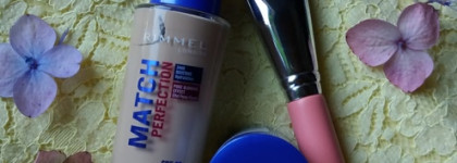 Натуральный финиш и холеная кожа с бюджетным тональным кремом Rimmel Match Perfection Foundation c spf-20 (103-true ivory)