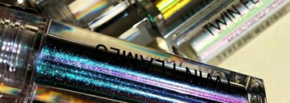 The Twin Flames Multichrome Pigment Danessa Myricks